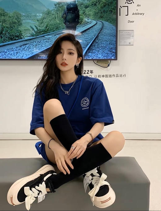 SMILEREPUBLIC丨SR开口笑帆布鞋！今年最火最潮的鞋子🖤 檀健次※徐璐※杨超越等半个娱乐圈明星的同款！羊毛流苏+蝴蝶结设计，原版加密帆布和牛皮内里，舒适度极好！ 商品图7