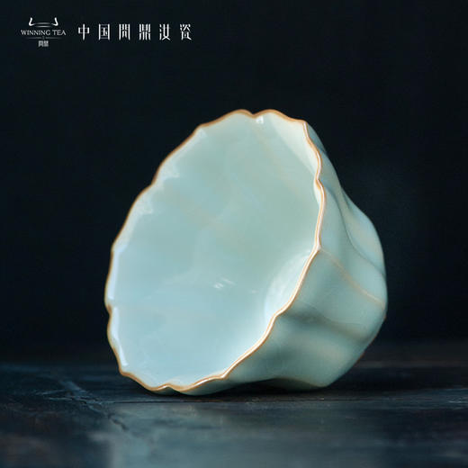 问鼎汝瓷鼎峰系列月白老款瓜棱杯 商品图2