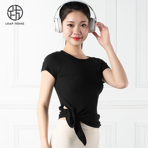 跃牌【禅语梵心系列】下摆侧开叉短袖瑜伽服健身T恤F2144 (不带胸垫） 商品图3