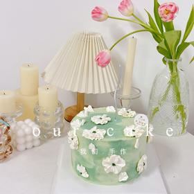 浅绿色裱花微加高蛋糕-低糖处理无添加