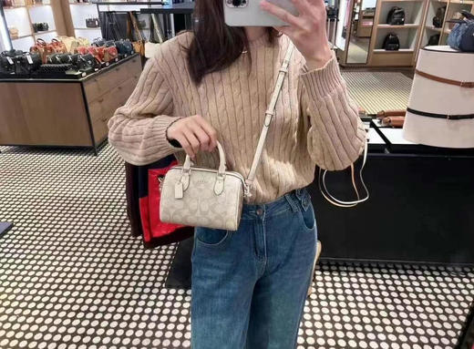 🇺🇸1499包邮！Coach最新款迷你波士顿来啦 ，奶茶色真的是爆火🔥 商品图4