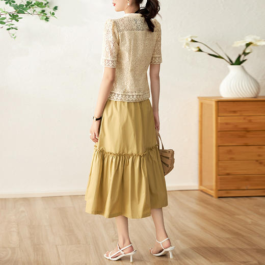 轻奢感重工，水溶花蕾丝盘扣上衣+大摆裙两件套装WLZD-2303108 商品图1