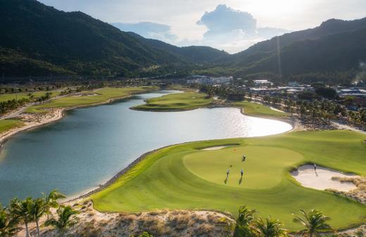芽庄周边：娜拉高尔夫俱乐部 Nara Binh Tien Golf Club | 越南高尔夫球场 俱乐部 | 芽庄周边 宁顺省 商品图0