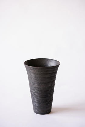 西川聪｜黑花入