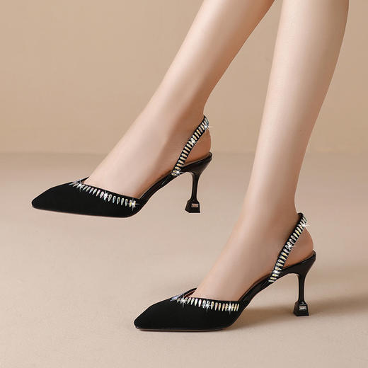 OLD夏季尖头高跟鞋时尚包头凉鞋女士细跟性感磨砂翻皮水钻扣带女鞋 商品图0