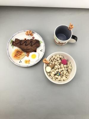 泰国进口儿童陶瓷碗餐具卡通立体小老虎水杯马克杯饭碗盘 商品图4