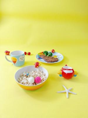 泰国进口儿童陶瓷餐具卡通飞机水杯马克杯饭碗餐盘 商品图1