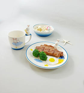 泰国进口儿童陶瓷餐具卡通立体星星兔水杯马克杯餐盘