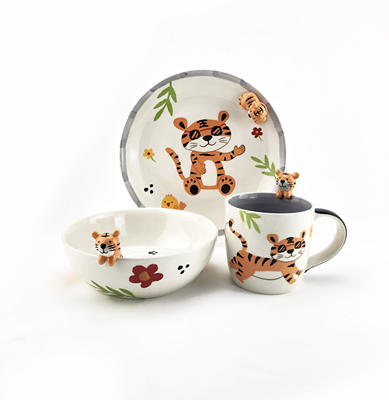 泰国进口儿童陶瓷碗餐具卡通立体小老虎水杯马克杯饭碗盘 商品图0