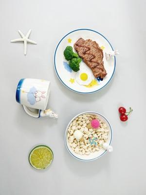 泰国进口儿童陶瓷餐具卡通立体星星兔水杯马克杯餐盘 商品图2