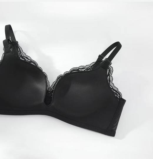 舒挺杯 安莉芳 23年新品 性感蕾丝内衣聚拢厚杯文胸 EB00588499 商品图2