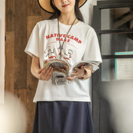 马登女装 美式复古印花短袖纯棉透气宽松上衣设计感个性圆领t恤春 商品图3