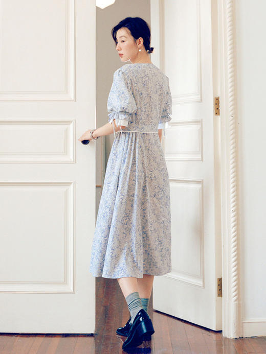 Even Vintage | 飘逸灵动 原创设计文艺复古小碎花V领长款连衣裙 商品图3