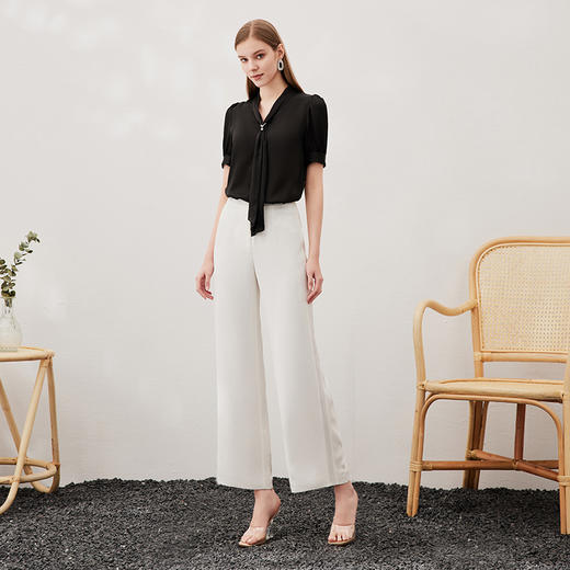 EITIE爱特爱夏季新款通勤职业百搭显瘦飘带小上衣7013709 商品图9