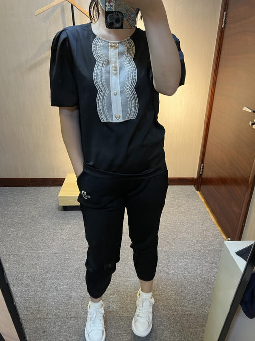 针丝缘春夏新款蕾丝珍珠扣时尚大码气质女人显瘦短袖上衣6386 商品图1