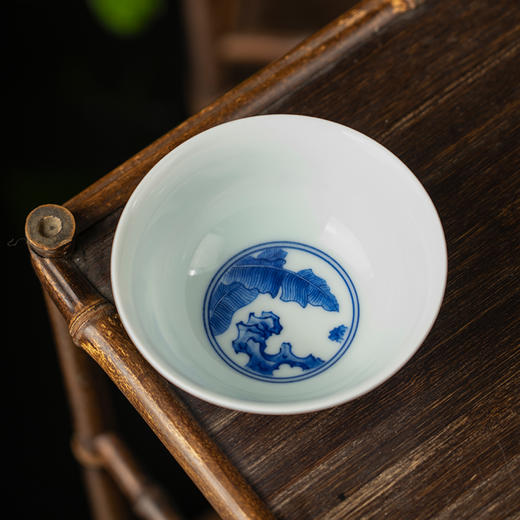 青花仕女纹杯 商品图3