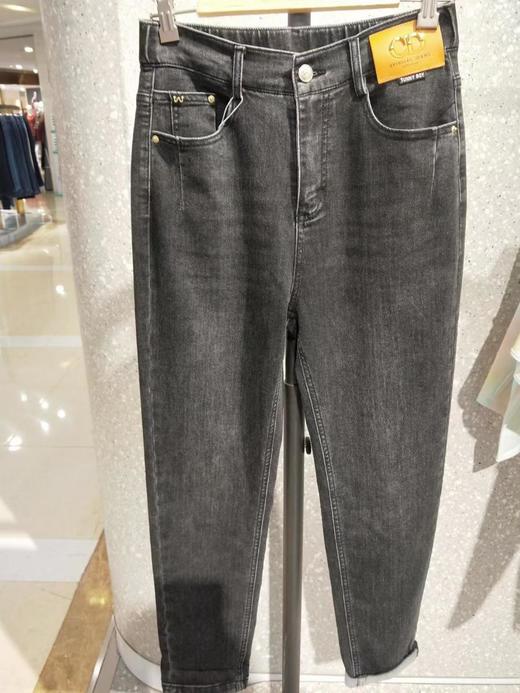 3楼康尼威春款休闲灰色货号A18622牛仔小脚裤 商品图0