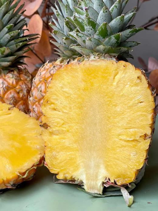 海南凤梨一件6-7个约18斤  甜蜜多汁 商品图0