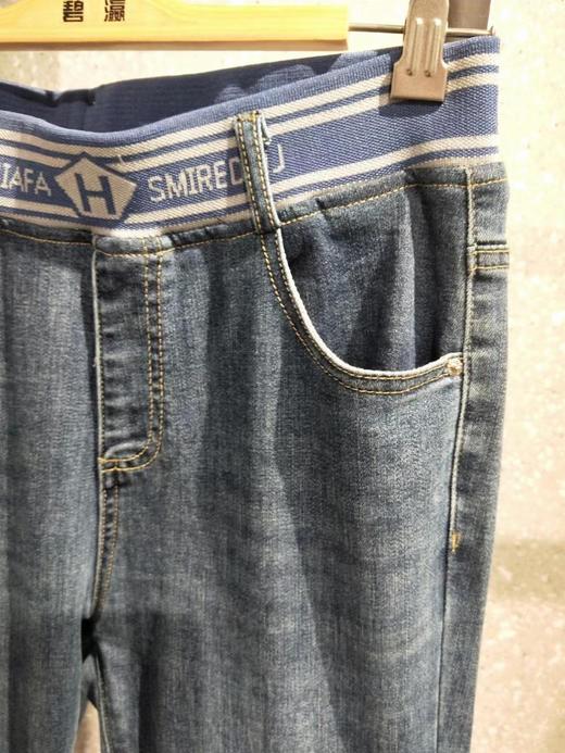 3楼康尼威舂款微喇休闲牛仔裤兰色货号A38613 商品图1