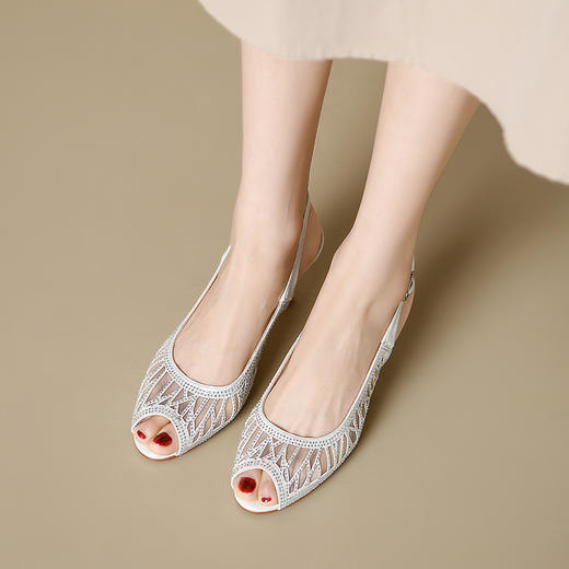 优雅百搭，鱼嘴特殊面料烫钻浅口高跟凉鞋QS-23001 商品图7