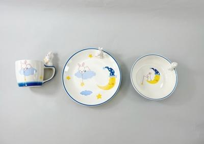 泰国进口儿童陶瓷餐具卡通立体星星兔水杯马克杯餐盘 商品图4