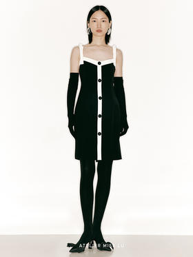 【海边邂逅】蝴蝶结吊带拼色线条修身连衣裙/23000037