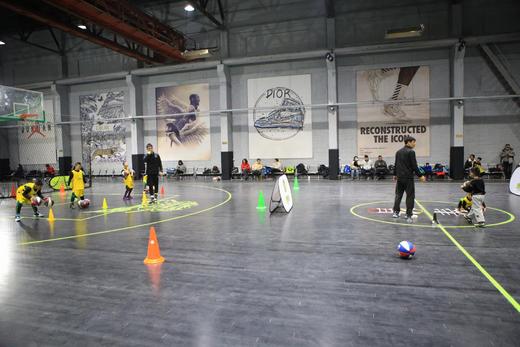 【芽芽动力青少儿篮球培训-6家场馆通用】19.9元3次“体适能”结合“篮球”训练精品课，90分钟/次课 商品图5