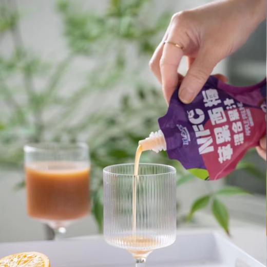 疆果萃牌NFC苹果西梅混合果汁218ml*8袋/箱 商品图2
