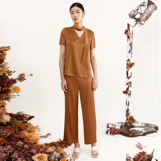 戴布拉芬上衣L26B129 商品图2