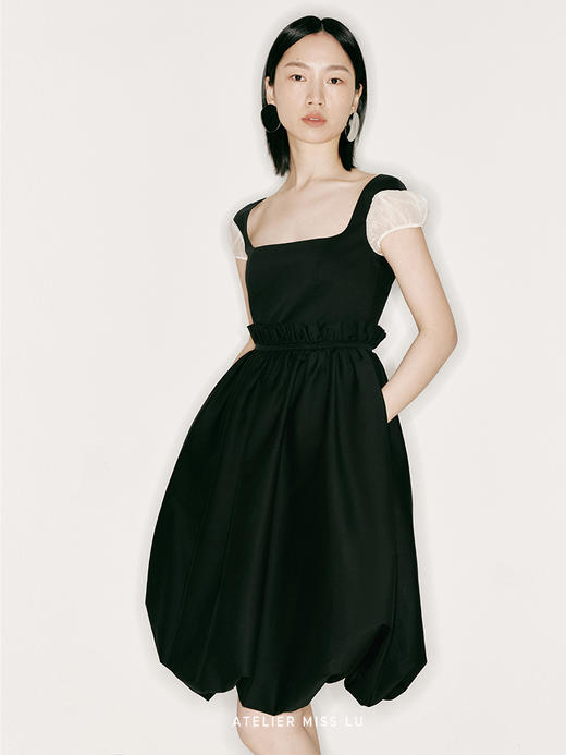 【泡泡公主】腰部毛边抽褶方领纱袖花苞连衣裙/23000027 商品图1