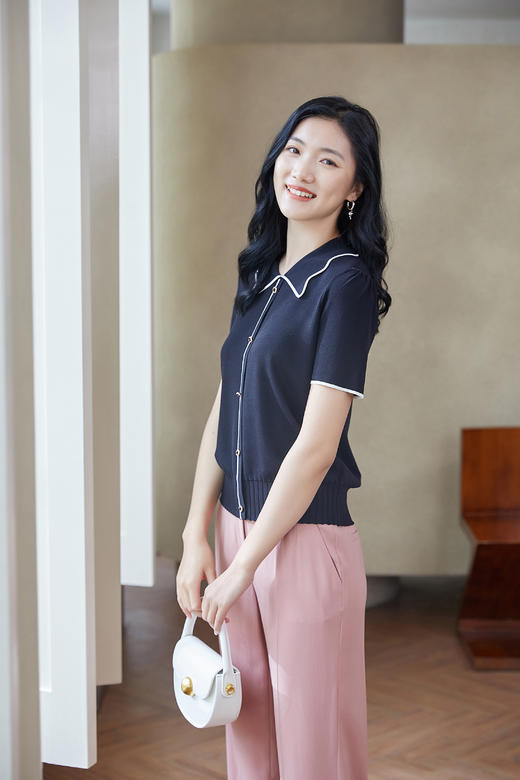 奇威【蝴蝶领针织T】0DB05071 商品图2