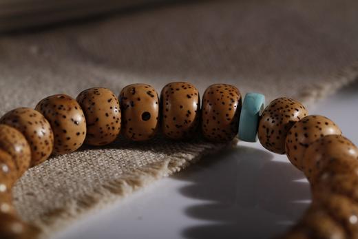 CZPT0032°高品质陈籽星月菩提手饰 商品图6