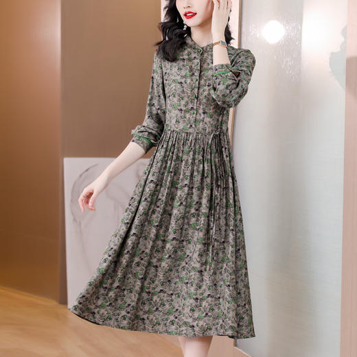AHMhdmg5303碎花真丝连衣裙女2023春季新款欧货法式气质妈妈装高级感大码长裙 商品图2