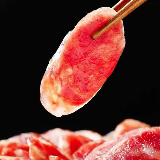 丽江-风干腊香肠大千世界，山高水远，每一条风味的古道上都能遇到美味的热肠。心心相印，肠来肠往，于悲喜欢欣的人间万象中，尽诉衷肠 商品图5