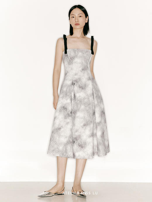 【迷雾森林】品牌定制印花撞色吊带A字大摆连衣裙/23000026A 商品图0