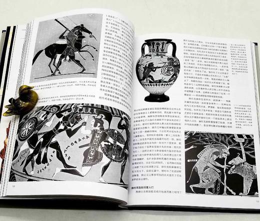 《希腊神话的完整世界》，精装，16开，铜版彩印， [英] 理查德·巴克斯顿著，九州出版社2022年一版一印，256页，定价148，售价74元。 商品图9