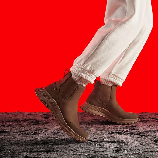 反季特价！Clarks 海报款ATL Trek Up 防水女士短靴 下单找码￥720直邮到手，原价￥1500 商品图0