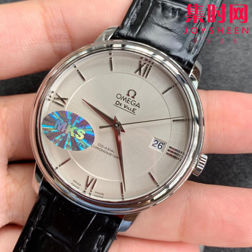 MKS欧米茄碟飞系列腕表。优雅纤薄的外表，搭配简约大方的设计，MKS抓住每一个细节，完美诠释原装优雅商务的经典魅力。 商品图2