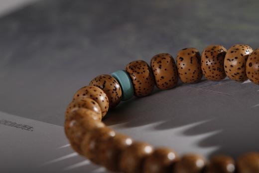 CZPT0032°高品质陈籽星月菩提手饰 商品图3