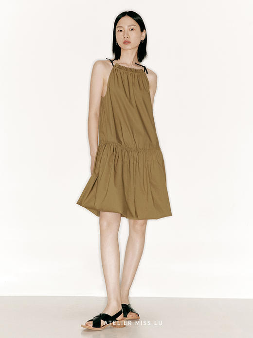 【落日风情】领口毛边抽褶花苞下摆连衣裙/23000032 商品图0