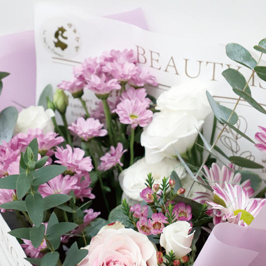 用鲜花写一首春天的诗 商品图1