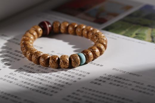 CZPT0032°高品质陈籽星月菩提手饰 商品图0