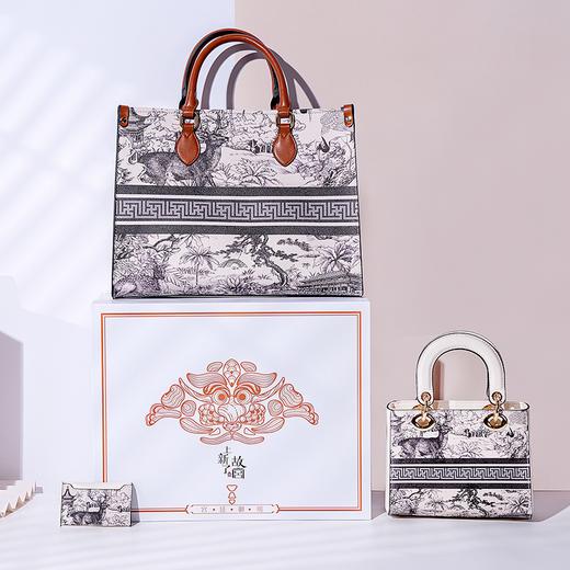 上新了故宫·乾隆花园女包礼盒套装，不输万元奢牌，清雅又时髦 商品图0