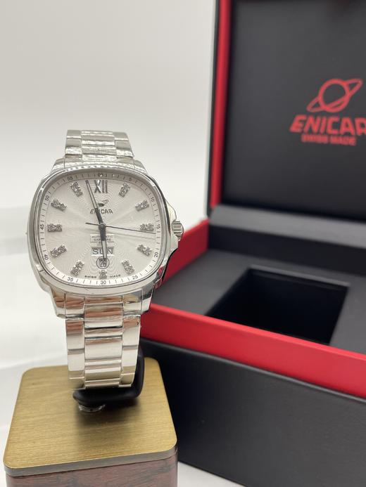 Enicar英纳格瑞士进口大表盘男表 商品图3