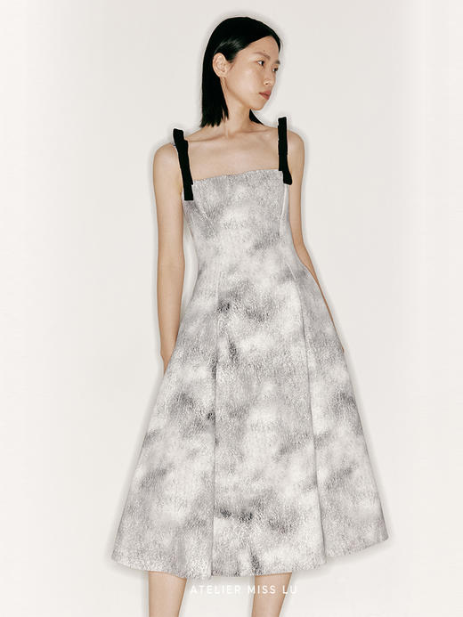 【迷雾森林】品牌定制印花撞色吊带A字大摆连衣裙/23000026A 商品图3