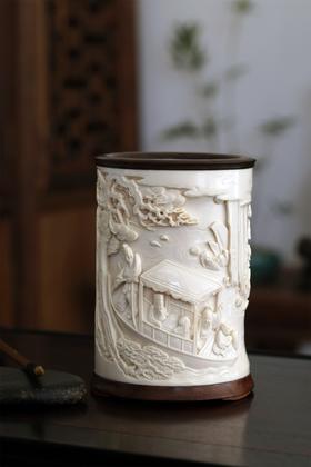 赤壁夜游°猛犸牙雕笔筒