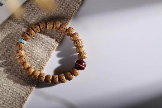 CZPT0032°高品质陈籽星月菩提手饰 商品图2