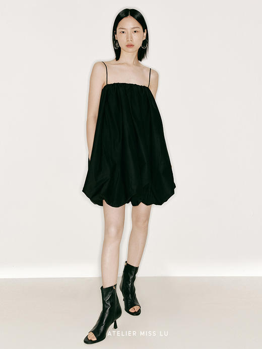 【棉花糖】吊带蓬松花苞连衣裙/23000028 商品图1