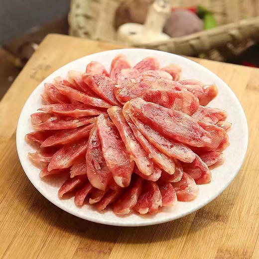 丽江-风干腊香肠大千世界，山高水远，每一条风味的古道上都能遇到美味的热肠。心心相印，肠来肠往，于悲喜欢欣的人间万象中，尽诉衷肠 商品图3