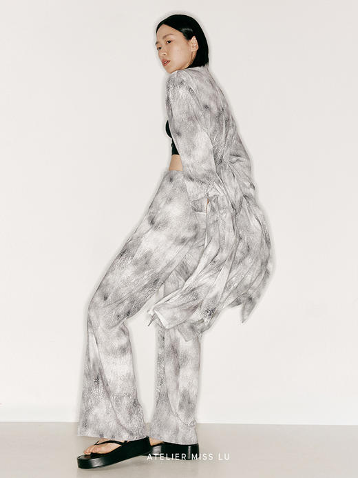 【慵懒周末】品牌定制印花大口袋造型风衣外套/23000045B 商品图3